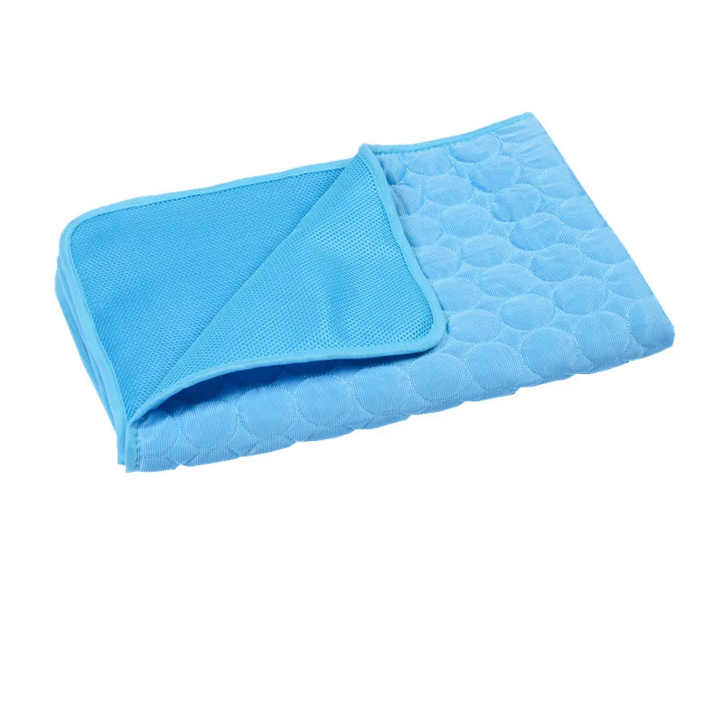 zeenest_chillrest_pet_cooling_mat_color_01 blue